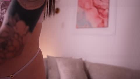 GIGI online show from February 8, 6:55 pm