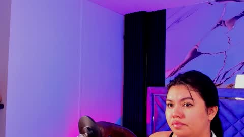 giia online show from January 14, 11:48 am