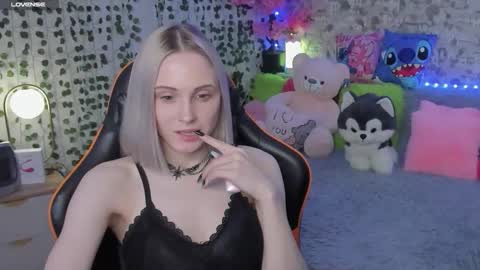 Gina online show from June 5, 6:52 am