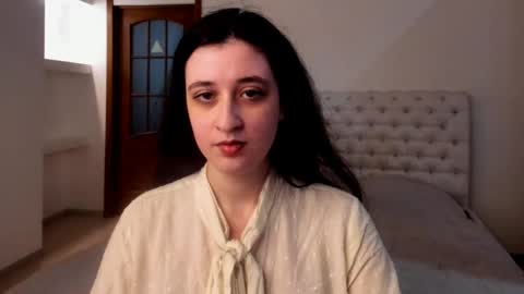 Kate online show from February 14, 9:34 am