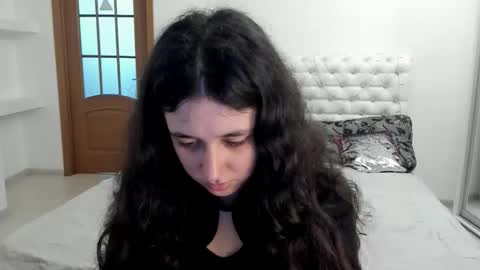 Kate online show from November 9, 8:54 am