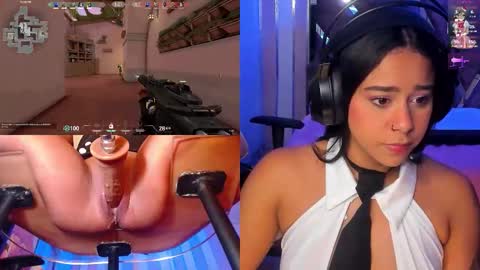 Snapshot of ginakurt_ chatting on October 12, 3:42 am Gina online show from October 12, 3:42 am