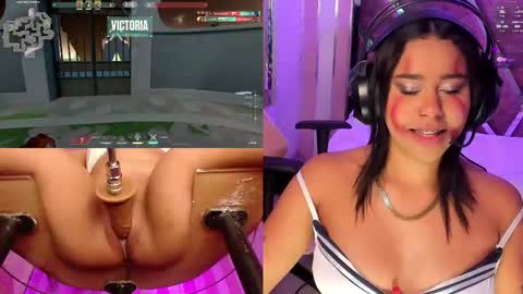 Snapshot of ginakurt_ chatting on October 18, 4:59 am Gina online show from October 18, 4:59 am