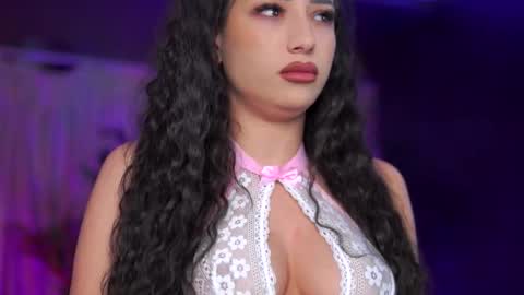 Gina online show from September 27, 7:43 pm