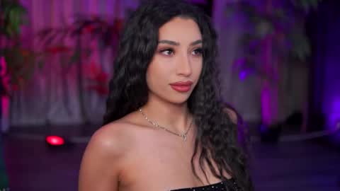 Gina online show from September 18, 7:12 pm