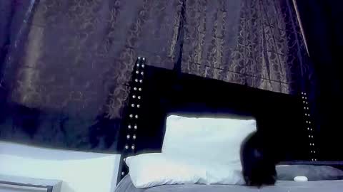 Miss online show from September 19, 9:03 pm