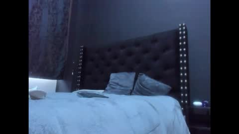 Miss online show from March 22, 9:43 pm