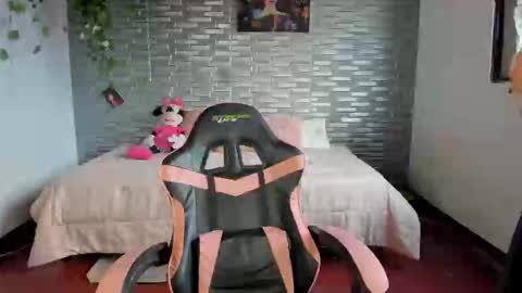 Ginger online show from September 8, 10:42 pm