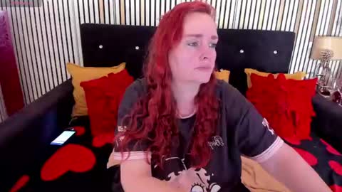 gingergreeneyes online show from June 19, 12:30 pm