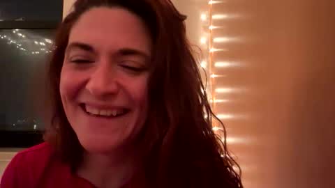 gingerlynx online show from December 5, 3:50 am