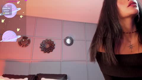 Giovanna  online show from January 11, 4:59 am