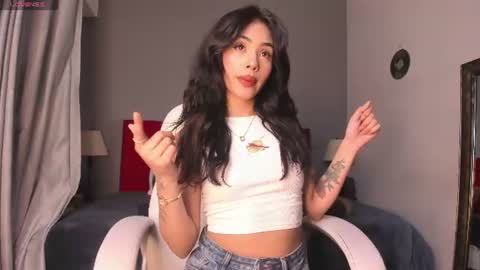 Giovanna  online show from July 25, 5:47 am