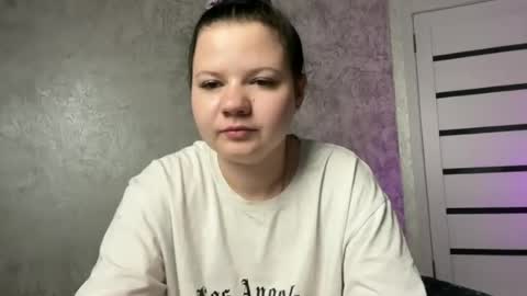 girl_cute07 online show from July 2, 6:47 pm