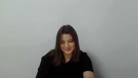 Snapshot of girl_leya chatting on October 29, 8:22 pm girl_leya online show from October 29, 8:22 pm