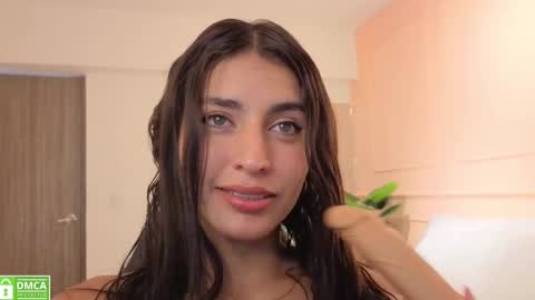 Snapshot of gisela_rodriguez chatting on October 1, 11:59 am GISELA online show from October 1, 11:59 am