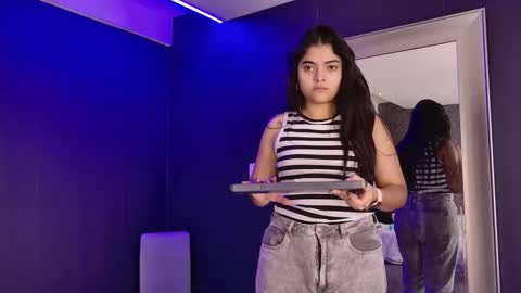     online show from October 30, 10:49 am