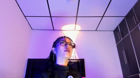 giselleblare online show from September 26, 6:33 am