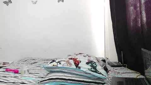 Snapshot of gissel13 chatting on March 10, 1:54 pm gisel online show from March 10, 1:54 pm