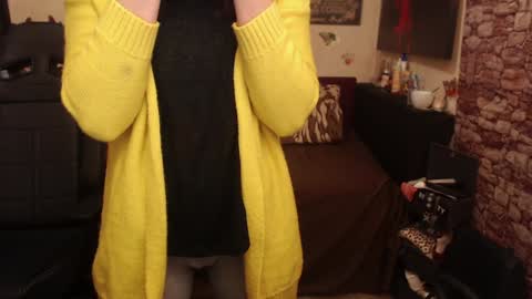 Glamourhottie online show from December 3, 9:42 am