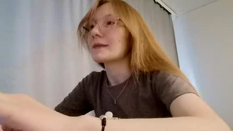 Juliet online show from May 20, 3:09 pm