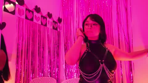 Mimi online show from February 23, 7:24 pm