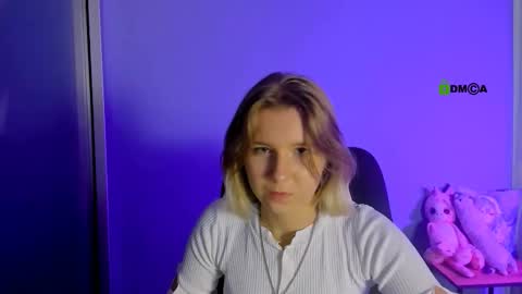 Snapshot of gloria_bubble chatting on October 15, 8:00 pm your dream online show from October 15, 8:00 pm
