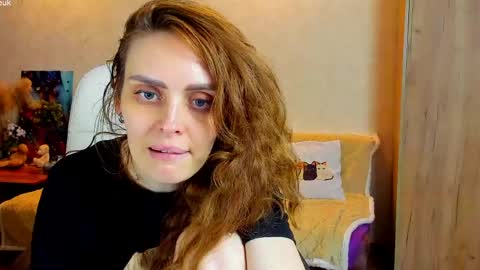 Gloria Wood online show from April 16, 9:03 pm