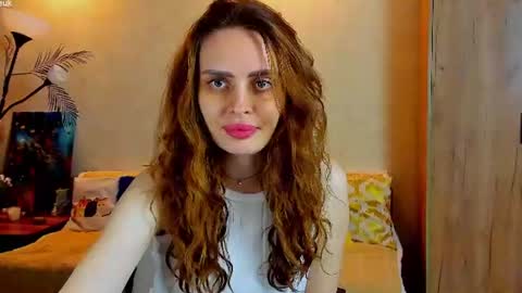 Gloria Wood online show from June 14, 6:19 pm