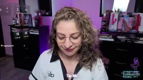 gloriacrespo online show from September 15, 9:44 pm