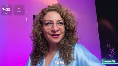 gloriacrespo online show from October 29, 10:23 pm