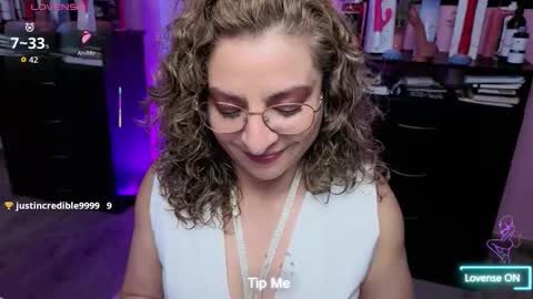 gloriacrespo online show from October 4, 11:31 pm