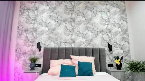 Lina online show from January 9, 8:41 am