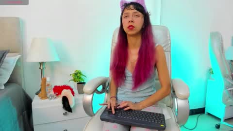 Lilith online show from January 7, 4:49 am