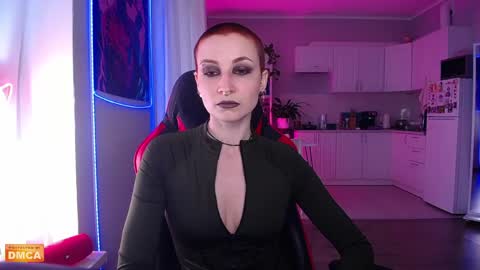Elpis Foxter online show from June 3, 3:17 pm