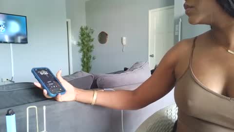 Xandra The Goddess online show from September 17, 2:04 pm