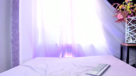 Snapshot of goddessjulieta chatting on January 31, 8:01 pm Julieta online show from January 31, 8:01 pm