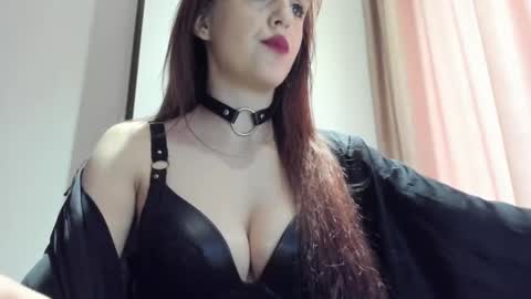 Snapshot of goddesskasyia chatting on March 2, 10:37 am GoddessKasyia online show from March 2, 10:37 am