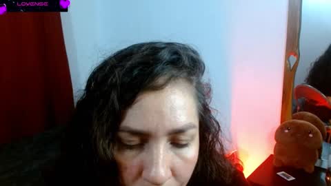 Snapshot of goddessnahi chatting on March 7, 4:35 am Naih Reyes online show from March 7, 4:35 am