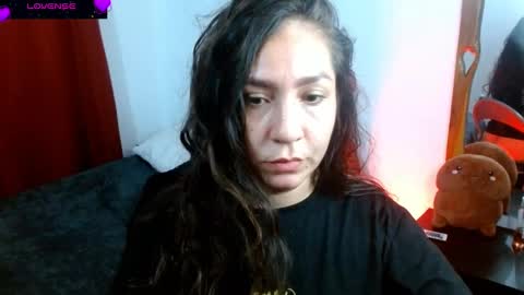 Snapshot of goddessnahi chatting on March 4, 3:44 am Naih Reyes online show from March 4, 3:44 am