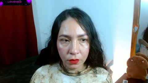 Snapshot of goddessnahi chatting on February 27, 2:42 am Naih Reyes online show from February 27, 2:42 am