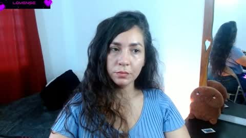 Snapshot of goddessnahi chatting on March 10, 10:24 pm Naih Reyes online show from March 10, 10:24 pm