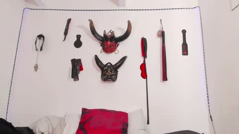 Snapshot of goddness_abril chatting on January 23, 11:37 pm Abril online show from January 23, 11:37 pm
