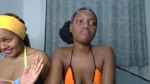 godess_lunah online show from May 30, 6:16 pm