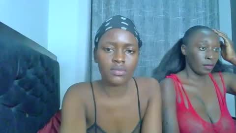 godess_lunah online show from June 3, 6:46 pm