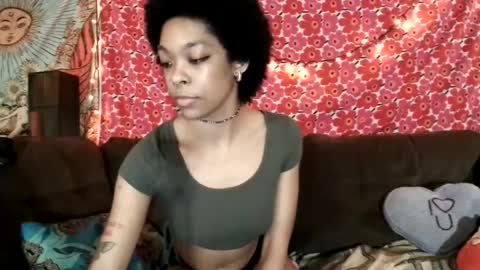 Snapshot of godispleasure chatting on October 15, 2:14 am goddess of pleasure online show from October 15, 2:14 am