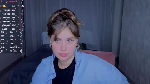 Snapshot of goga_li chatting on September 18, 4:38 pm Lilya online show from September 18, 4:38 pm
