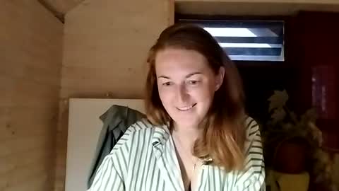 Olivia  online show from July 28, 7:39 pm