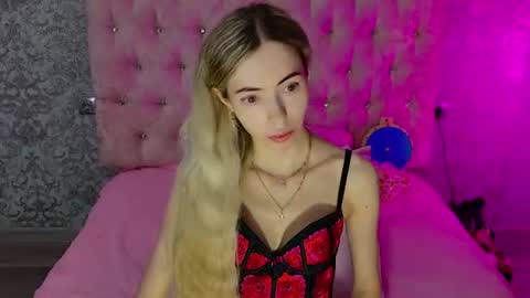 golden girl   online show from July 17, 1:54 am