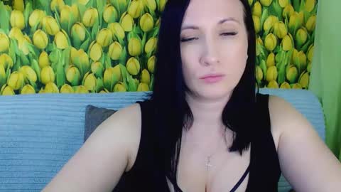 goldmoonn online show from March 21, 4:01 pm