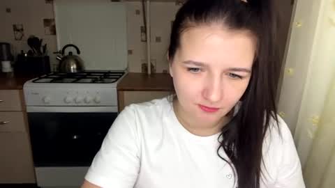good_girl_24 online show from July 8, 3:14 pm